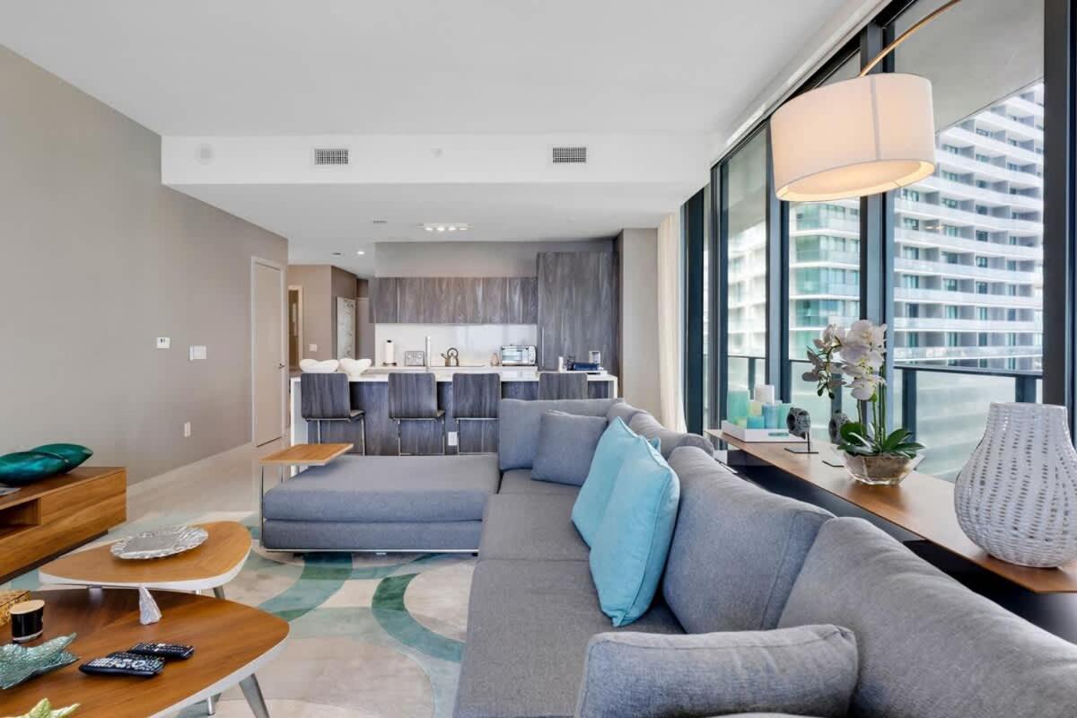 Casa vacanze Skyline & Waterfront Views In A Luxe 3br Miami
