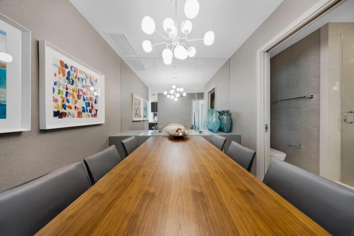 Casa vacanze Skyline & Waterfront Views In A Luxe 3br Miami